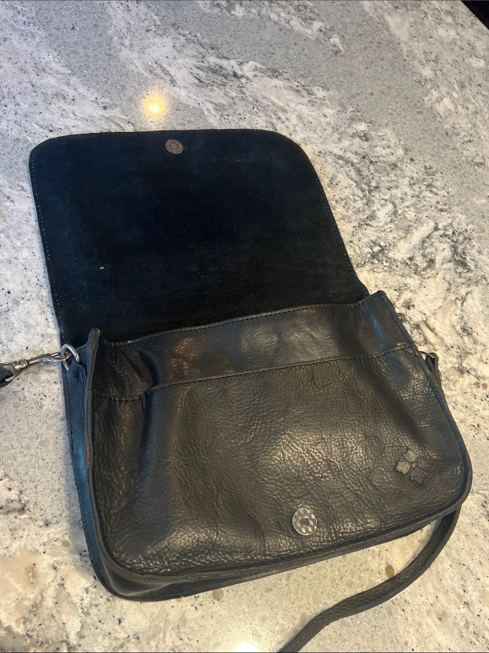 Patricia Nash Black Leather Shoulder Bag 11 x 8 x 2 - Picture 4 of 10
